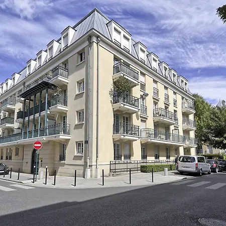 Carre Galmy 2 Apartamento